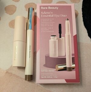 Rare Beauty Selena's Essential Eye Duo - Eye Shadow Stick & Mascara